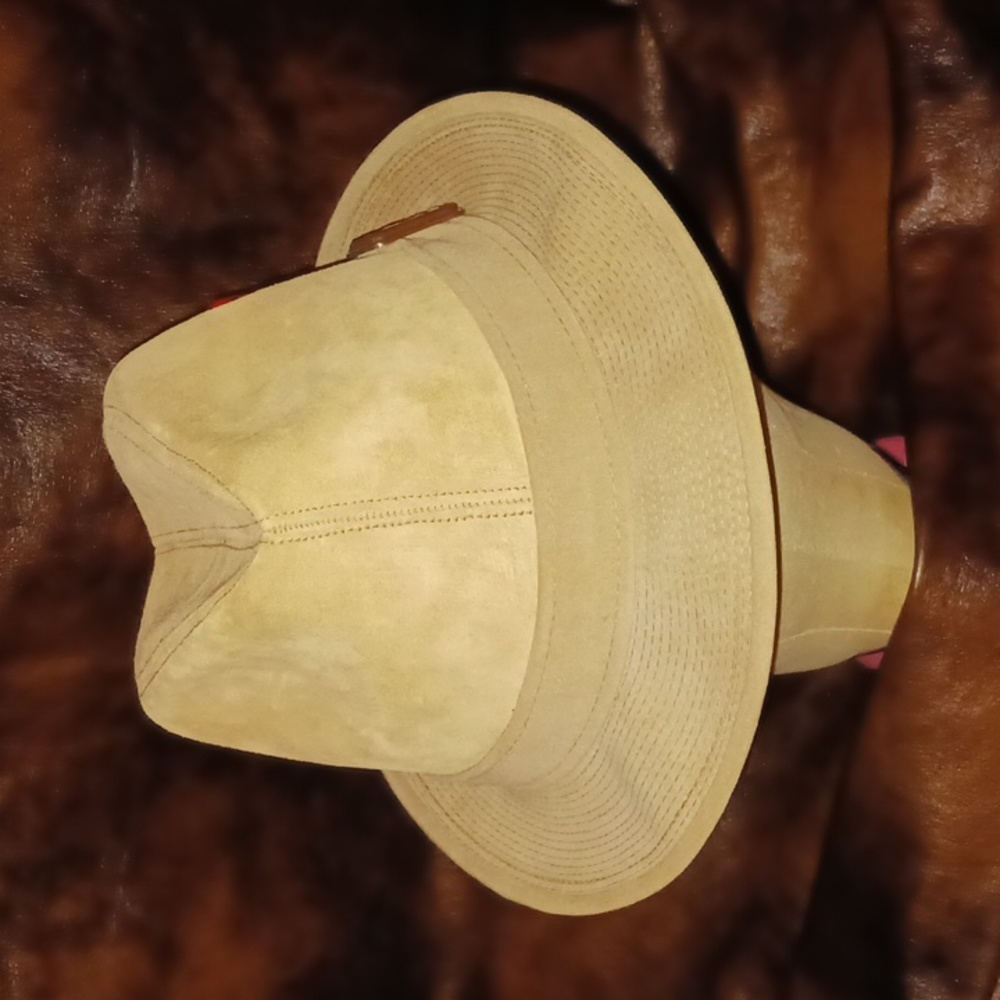 PRICE DROP - Resistol Tan Suede Fedora